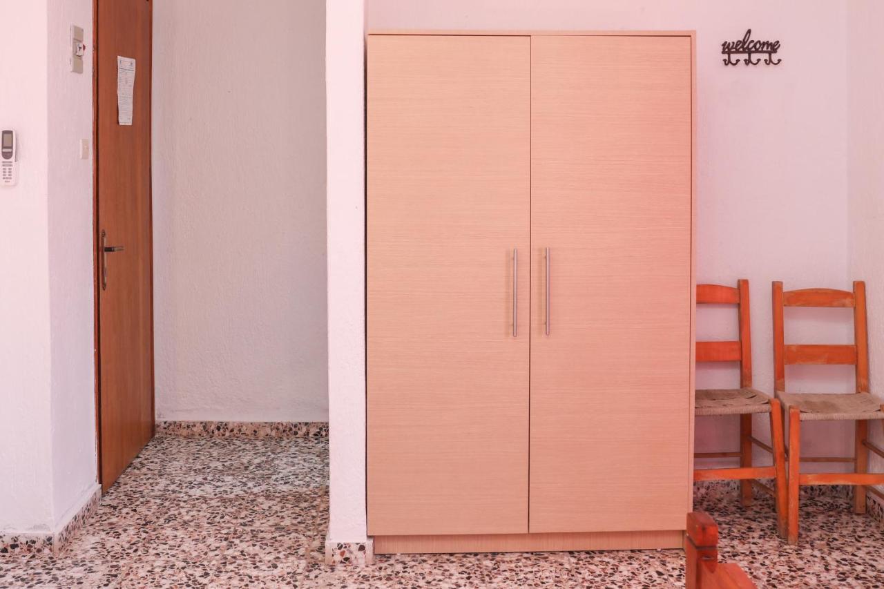 סקופלוס טאון Fotini Rooms מראה חיצוני תמונה