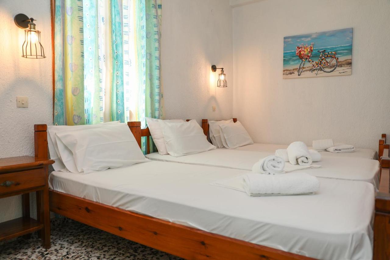 סקופלוס טאון Fotini Rooms מראה חיצוני תמונה