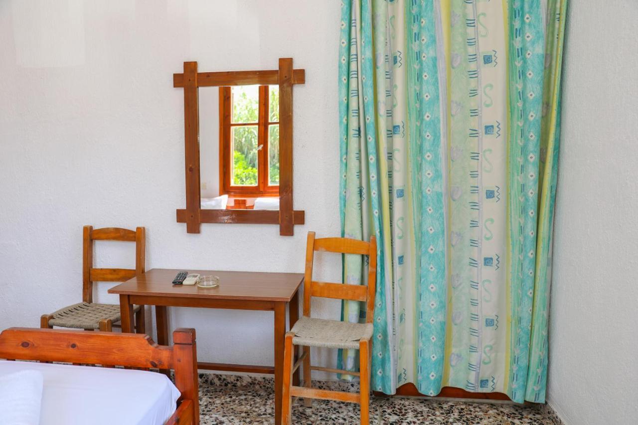סקופלוס טאון Fotini Rooms מראה חיצוני תמונה